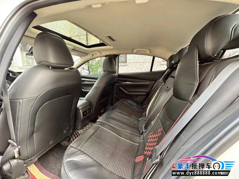 22年马自达昂克赛拉轿车抵押车出售