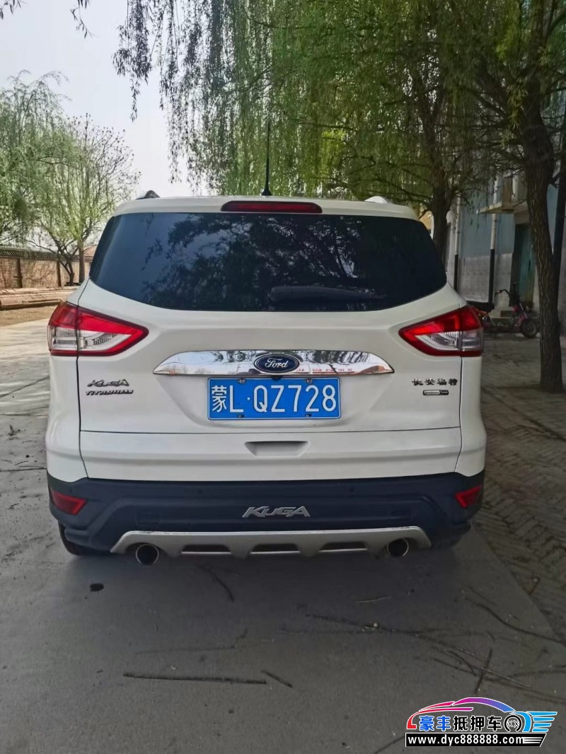 15年福特翼虎轿车抵押车出售