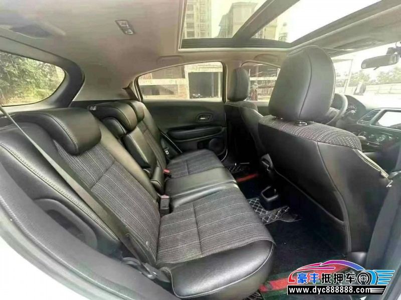 18年本田缤智轿车抵押车出售