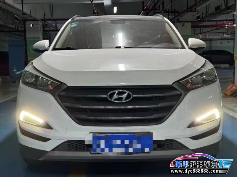 18年现代途胜轿车抵押车出售