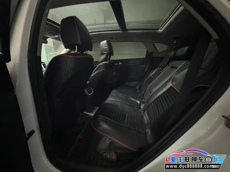 18年现代途胜轿车抵押车出售