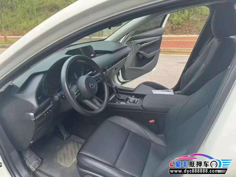 23年马自达昂克赛拉轿车抵押车出售