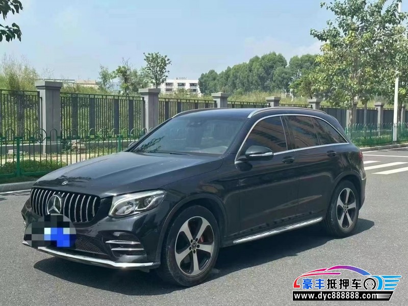 18年奔驰GLC轿车抵押车出售