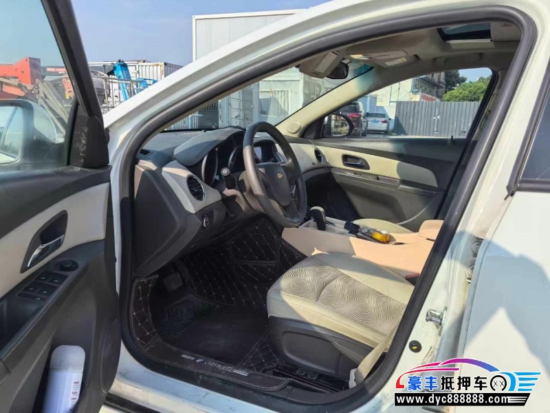 16年雪佛兰科鲁兹轿车抵押车出售