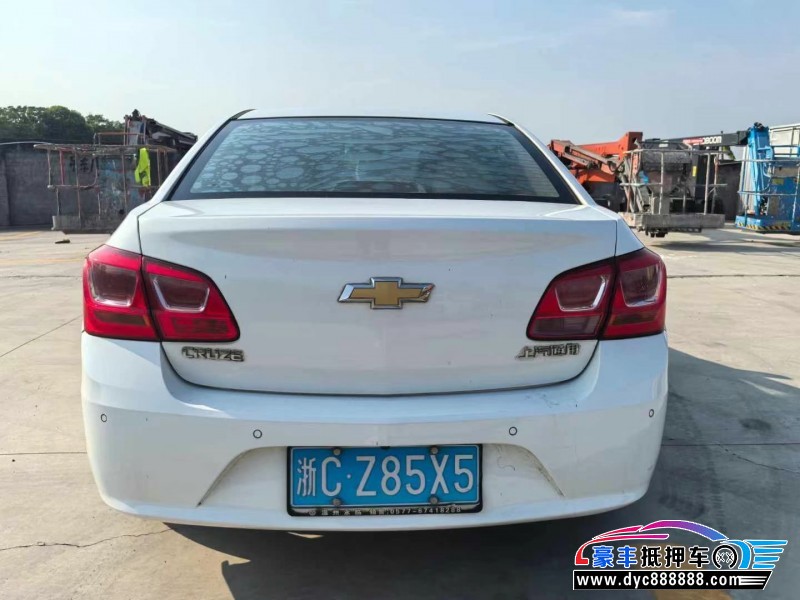 16年雪佛兰科鲁兹轿车抵押车出售