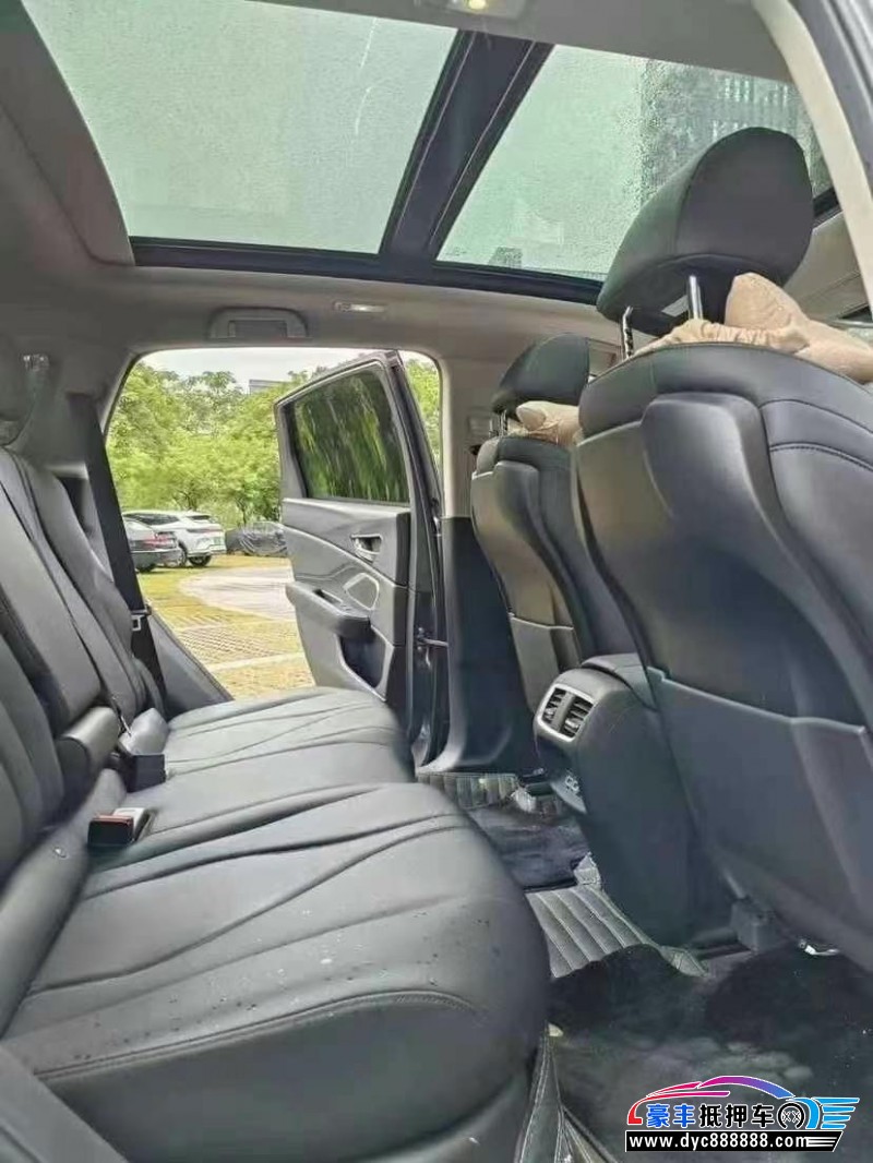 21年讴歌RDX轿车抵押车出售