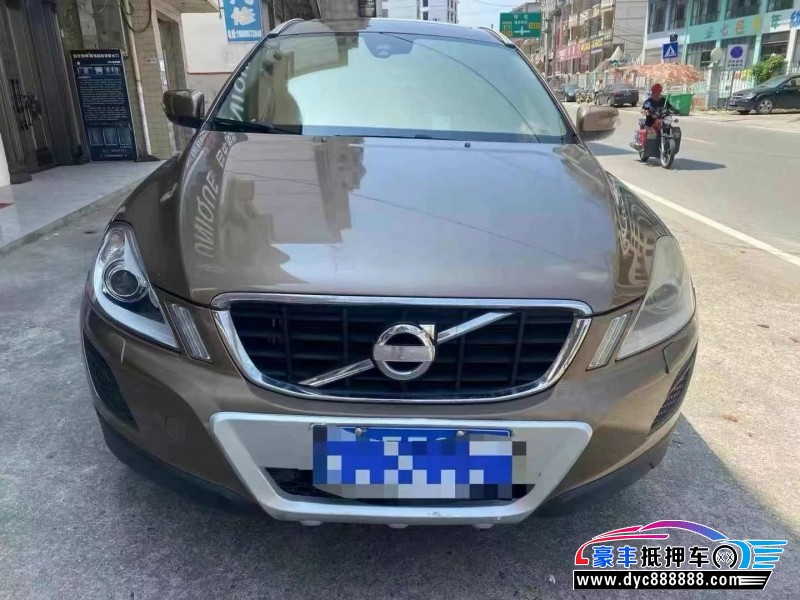 13年沃尔沃XC60轿车抵押车出售