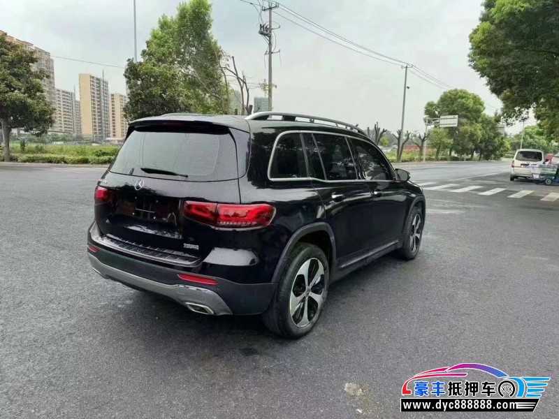 20年奔驰GLB轿车抵押车出售