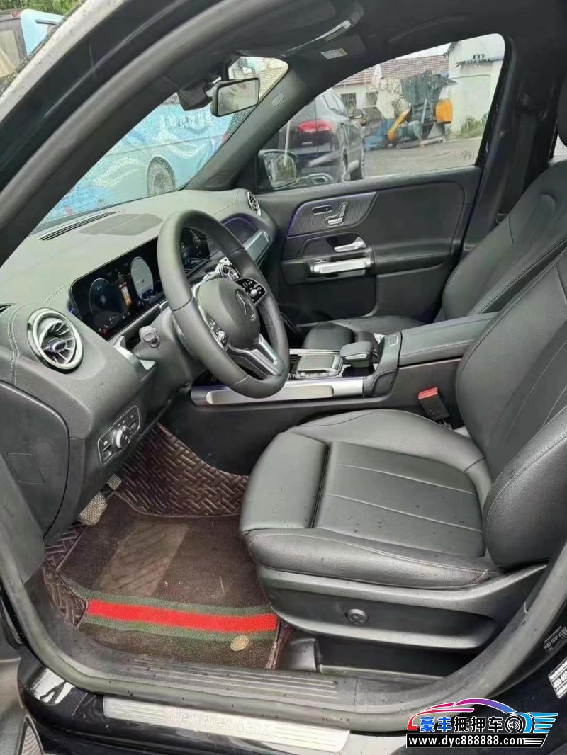 20年奔驰GLB轿车抵押车出售