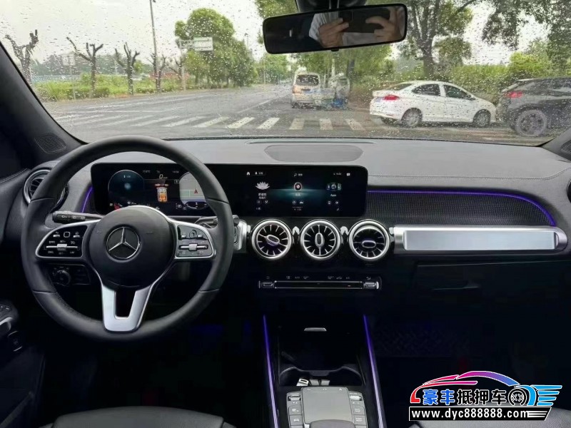 20年奔驰GLB轿车抵押车出售