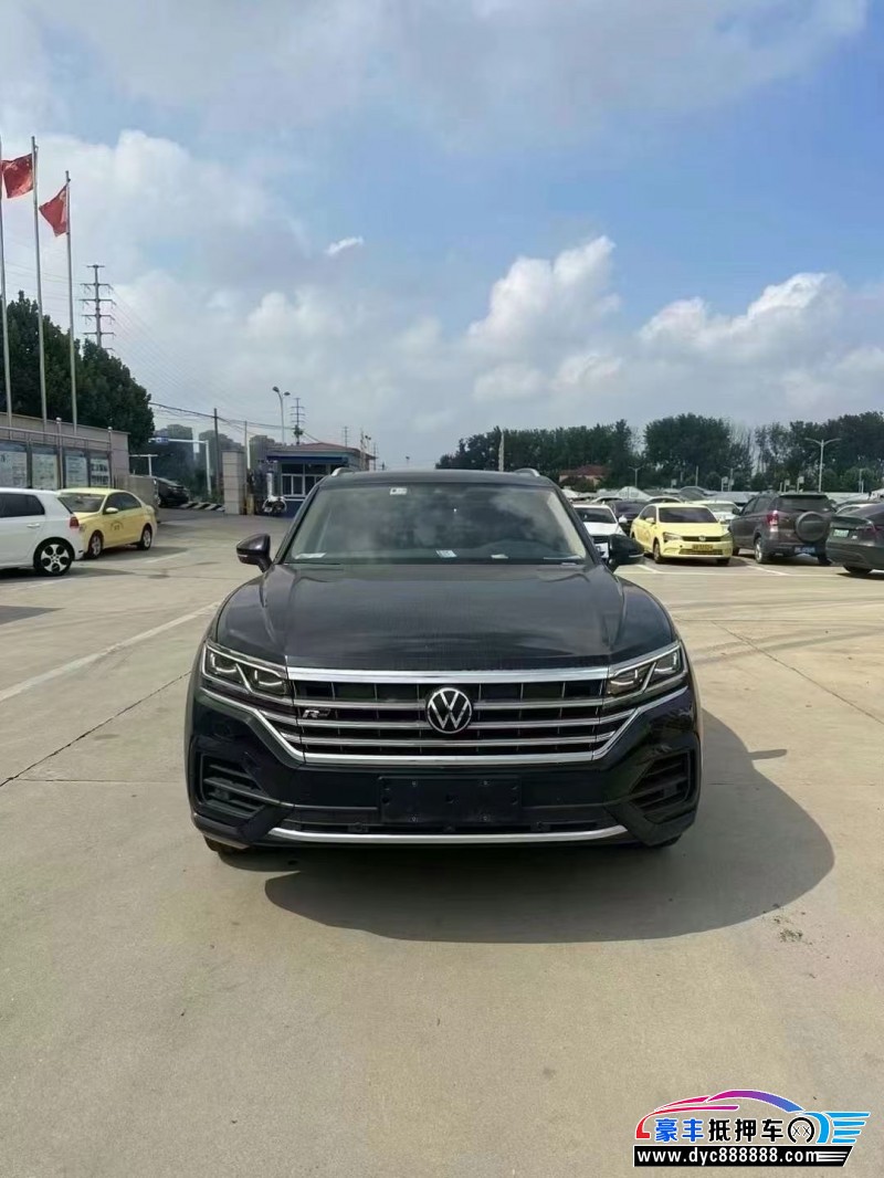 20年大众途锐轿车抵押车出售