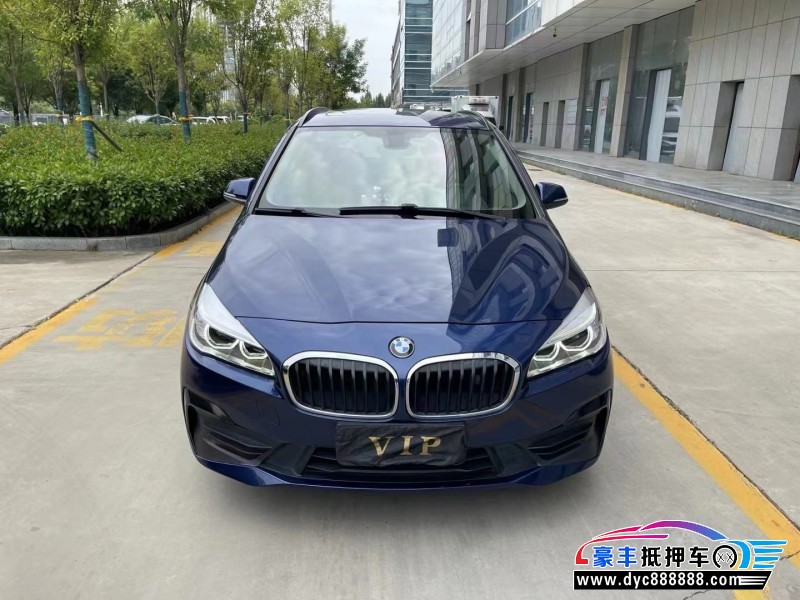 18年宝马2系轿车抵押车出售