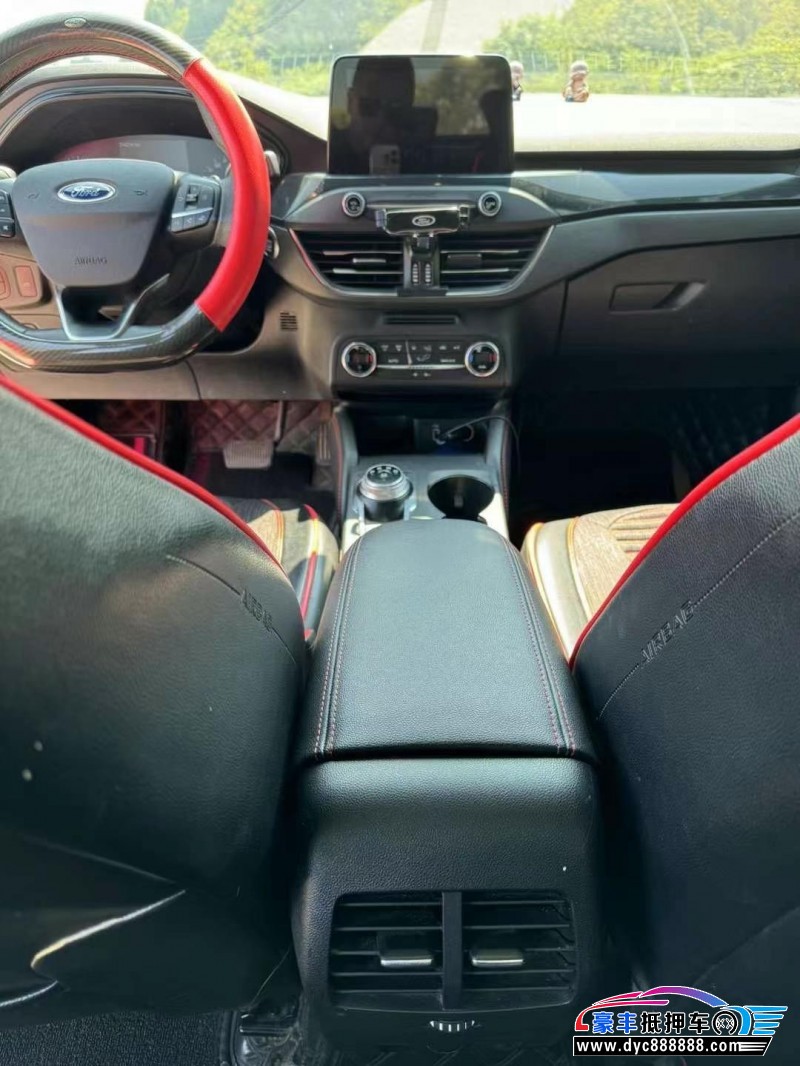 19年福特福克斯轿车抵押车出售