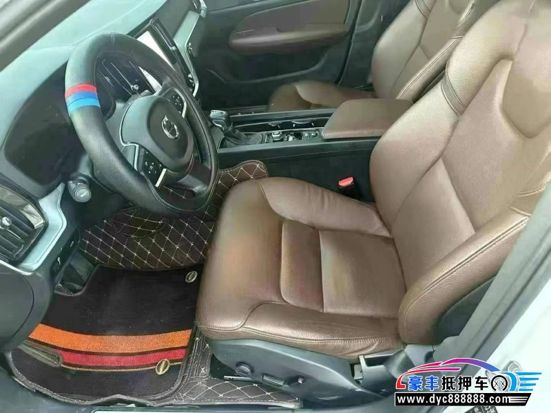 21年沃尔沃S60轿车抵押车出售