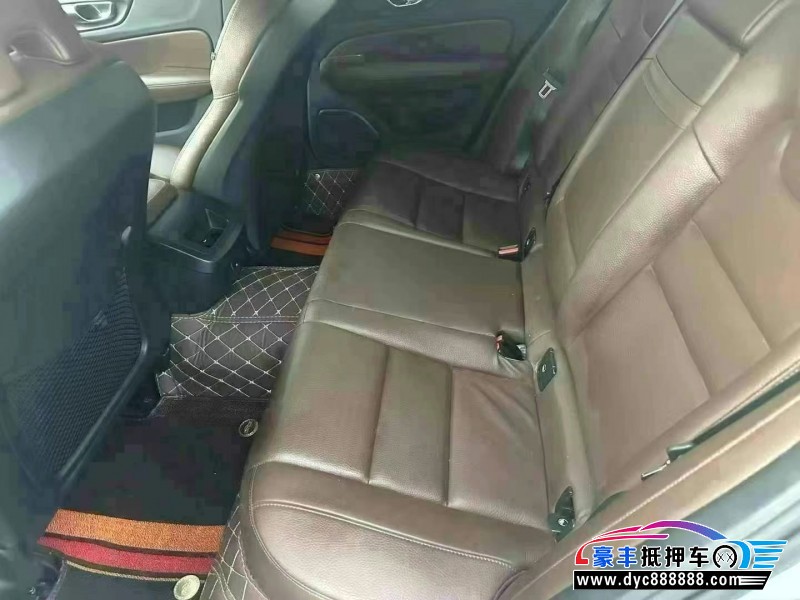 21年沃尔沃S60轿车抵押车出售