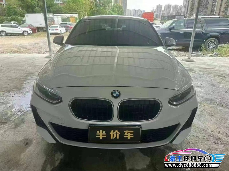 24年宝马1系轿车抵押车出售