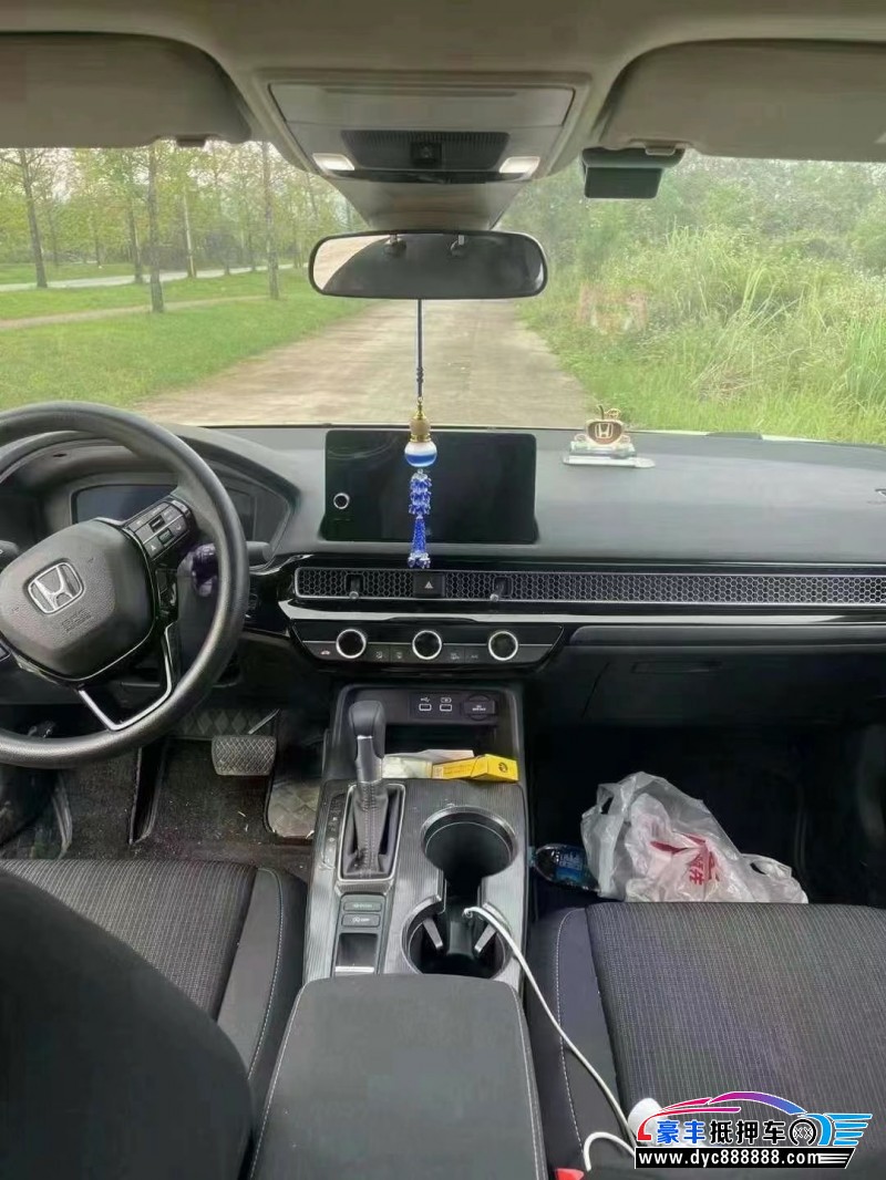 24年本田思域轿车抵押车出售