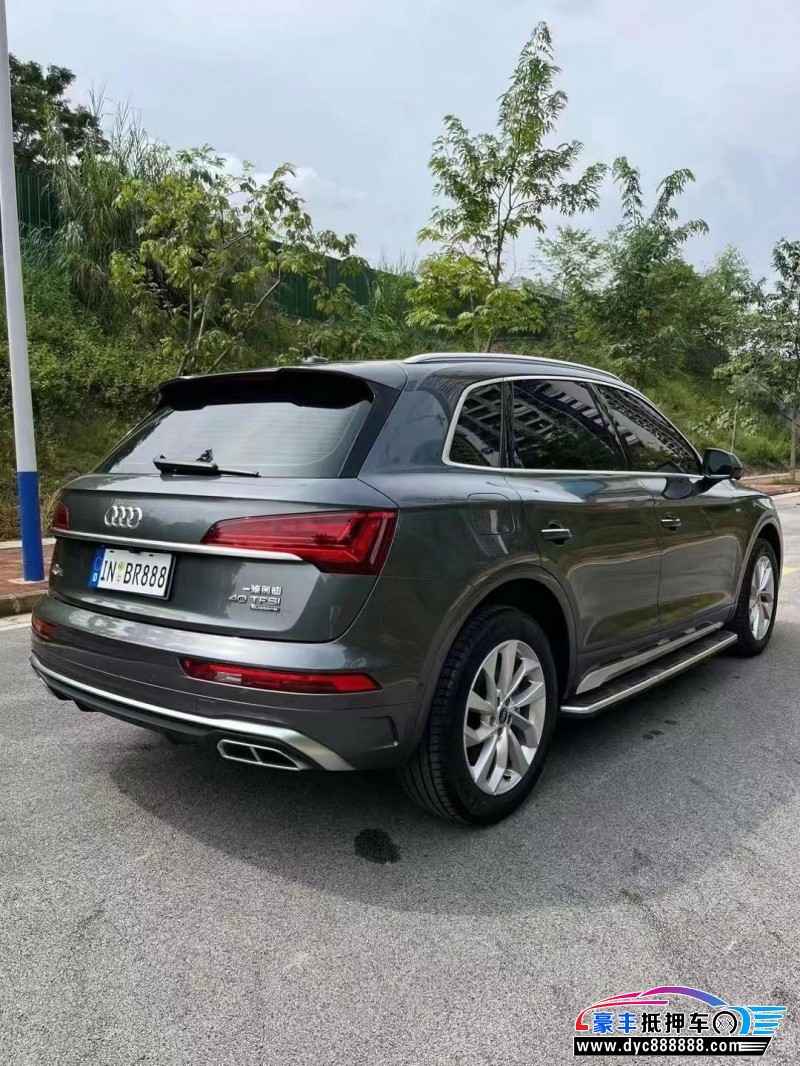 23年奥迪Q5轿车抵押车出售