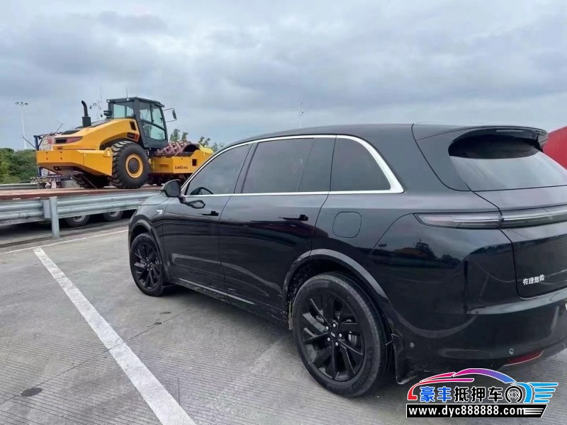 24年理想L7轿车抵押车出售