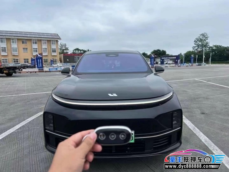 24年理想L7轿车抵押车出售