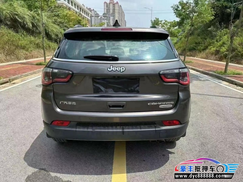 18年Jeep指南者轿车抵押车出售