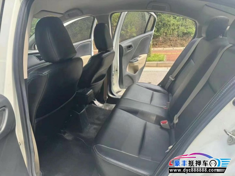 17年本田锋范轿车抵押车出售