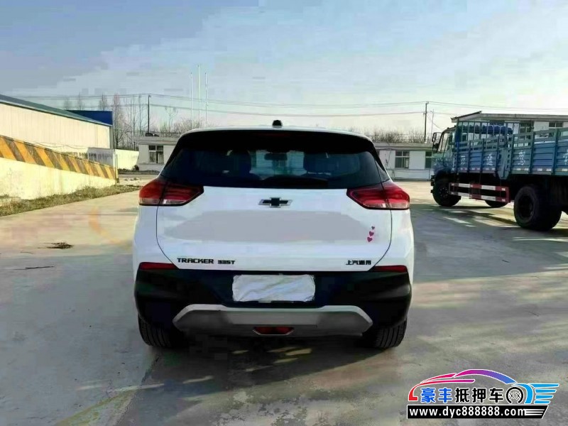 20年雪佛兰创酷轿车抵押车出售