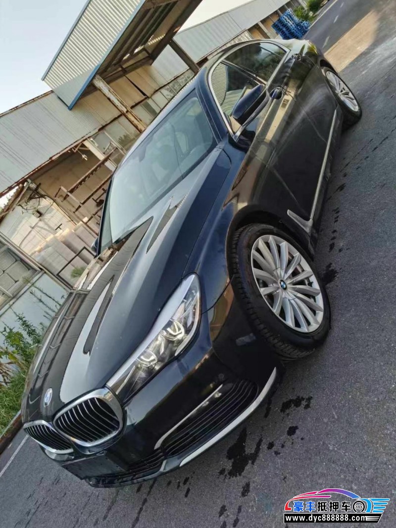 17年宝马7系轿车抵押车出售