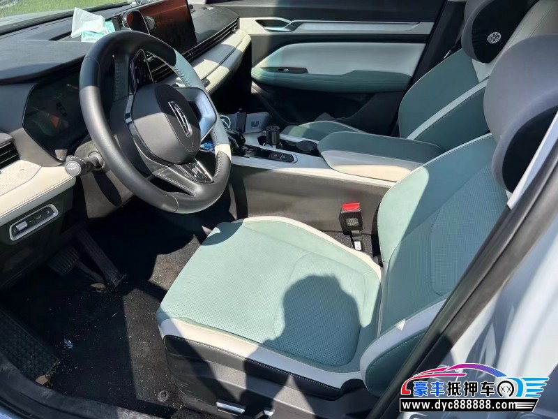 23年吉利帝豪轿车抵押车出售