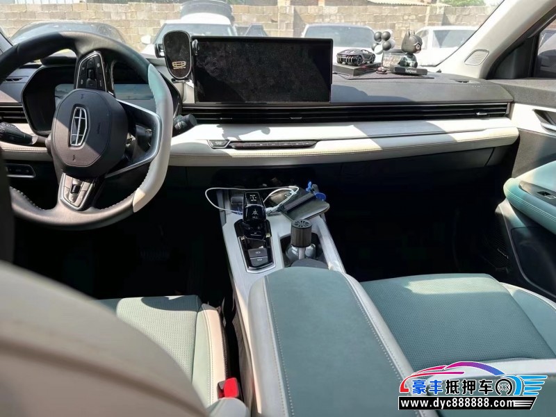 23年吉利帝豪轿车抵押车出售