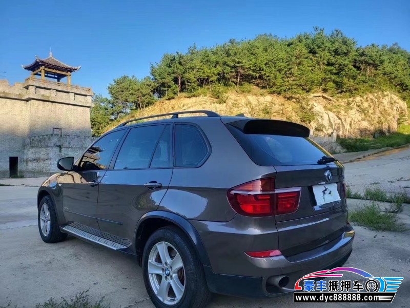 13年宝马X5SUV抵押车出售
