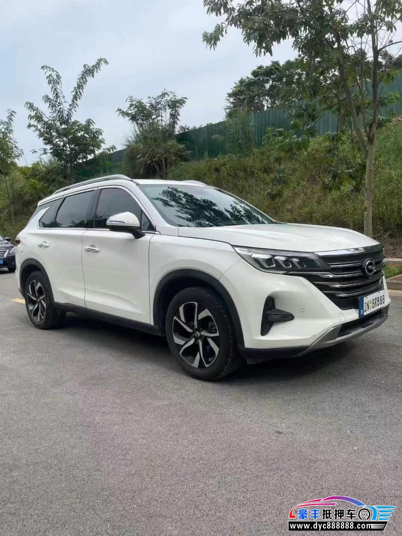 19年传祺GS5轿车抵押车出售