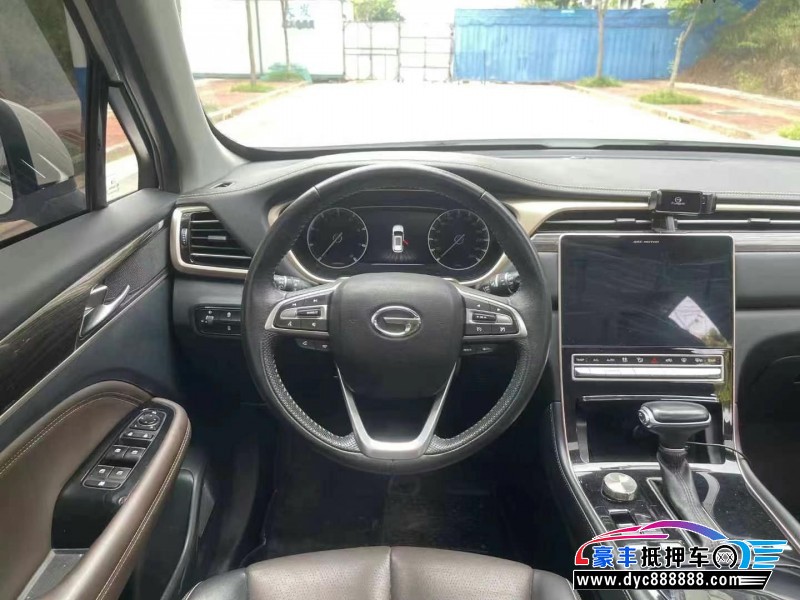 19年传祺GS5轿车抵押车出售