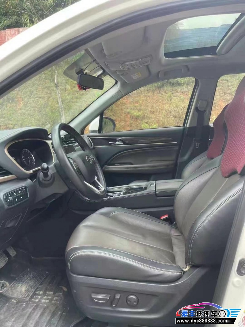 19年传祺GS5轿车抵押车出售