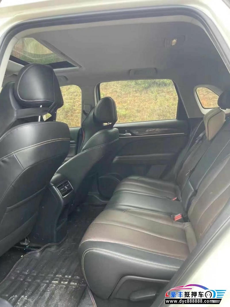 19年传祺GS5轿车抵押车出售