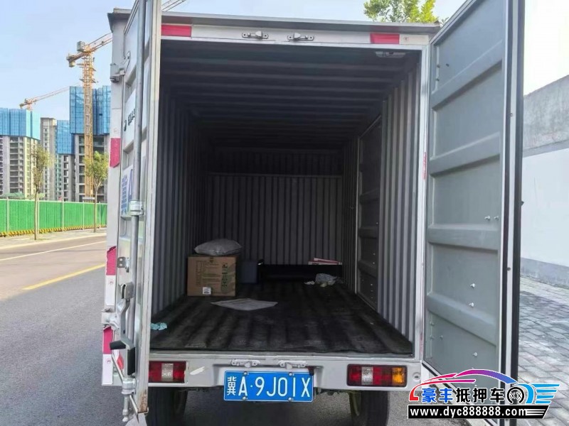 23年东风小康C35轿车抵押车出售