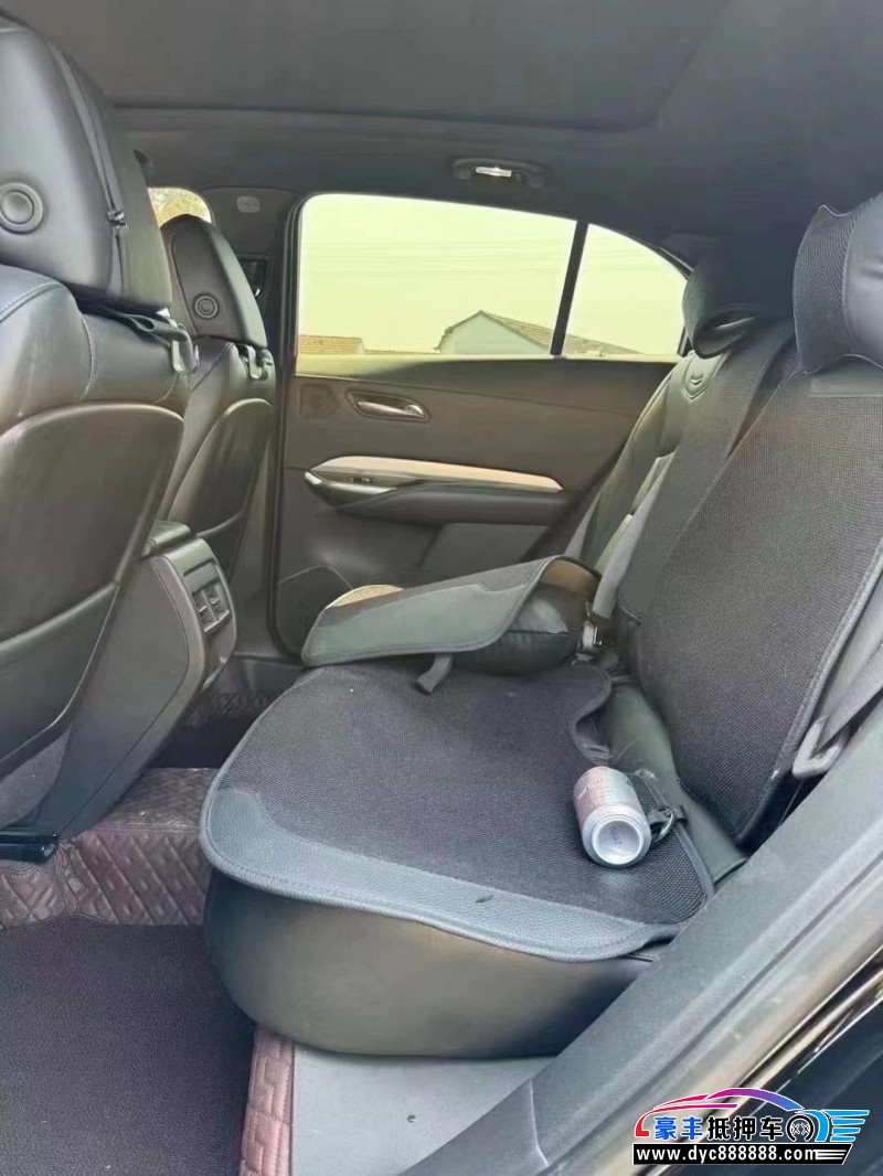 21年凯迪拉克XT4轿车抵押车出售