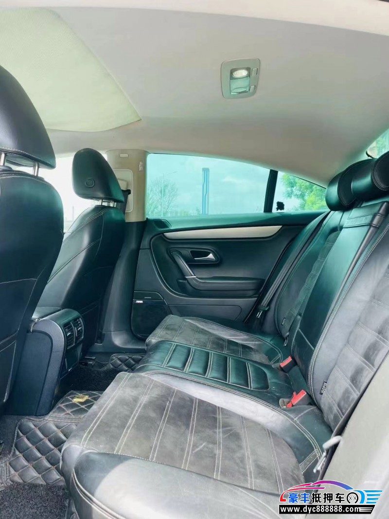 13年大众CC轿车抵押车出售