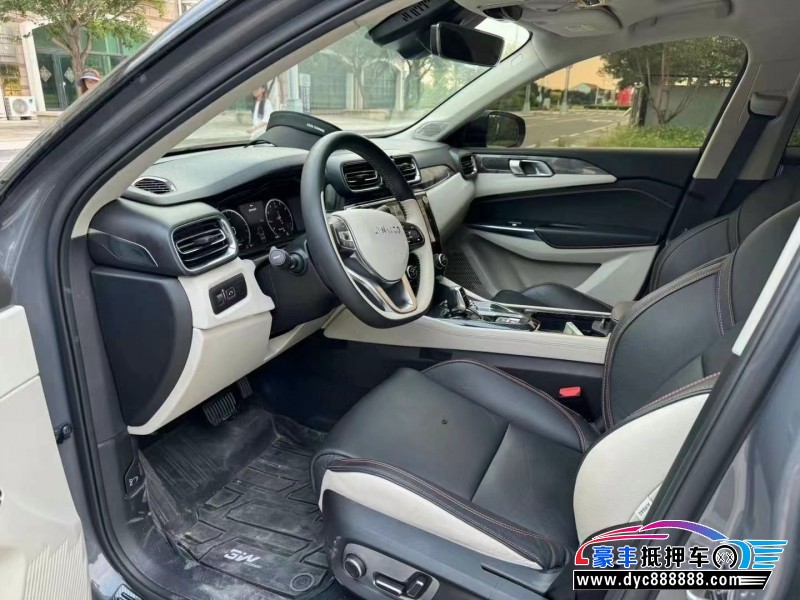 18年领克02轿车抵押车出售