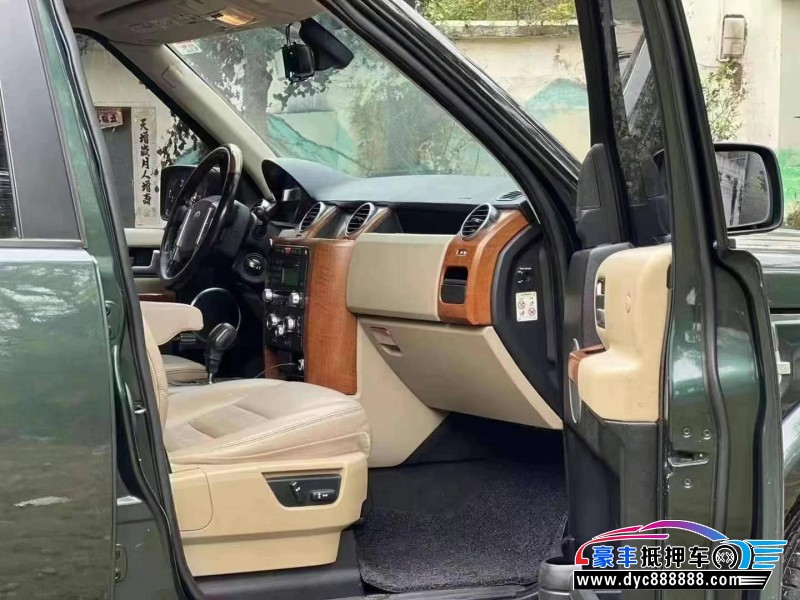 10年路虎发现3轿车抵押车出售