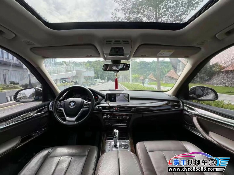 18年宝马X5轿车抵押车出售