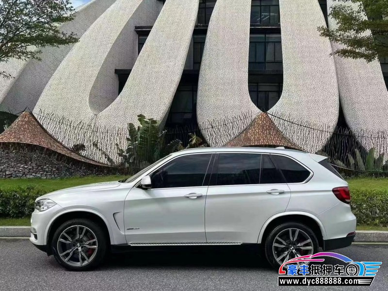 18年宝马X5轿车抵押车出售