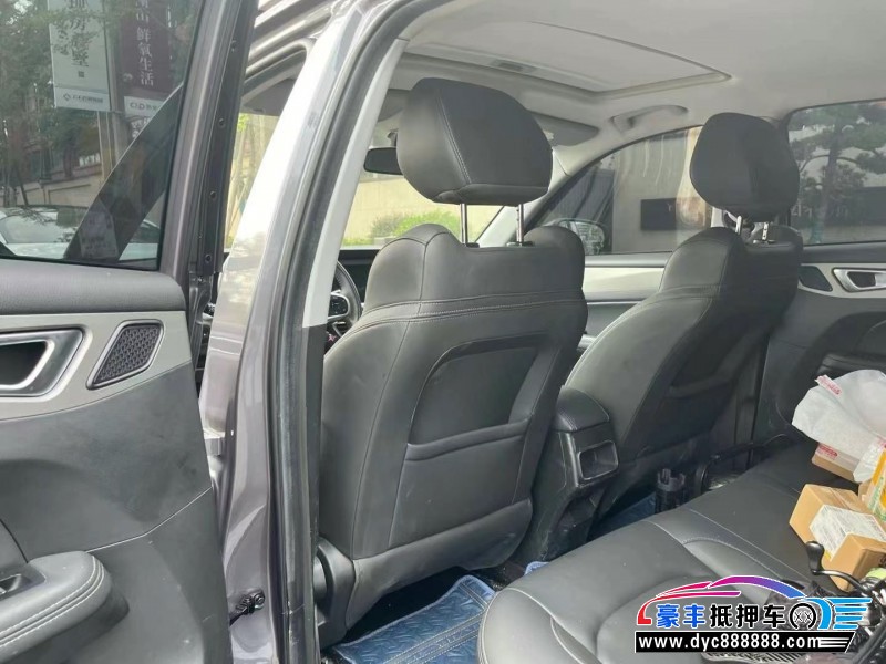 24年凯翼炫界轿车抵押车出售