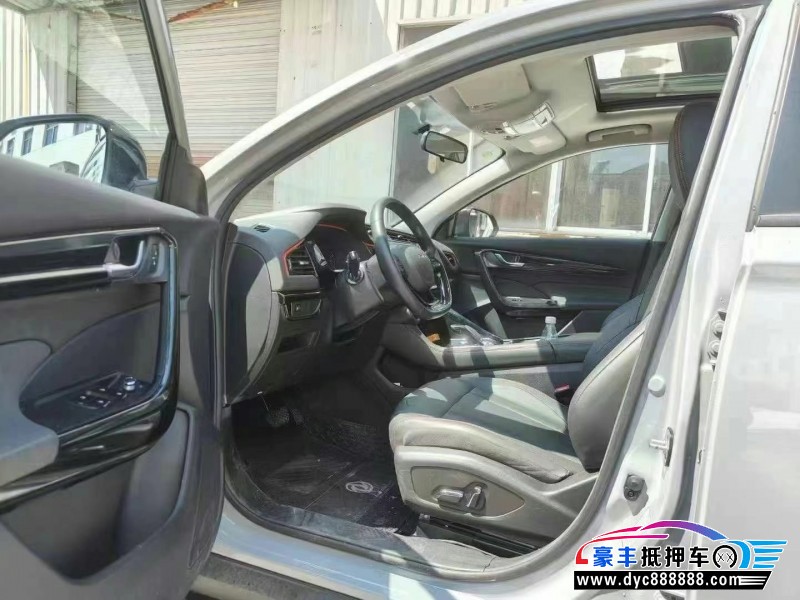 23年东风风神AX7轿车抵押车出售