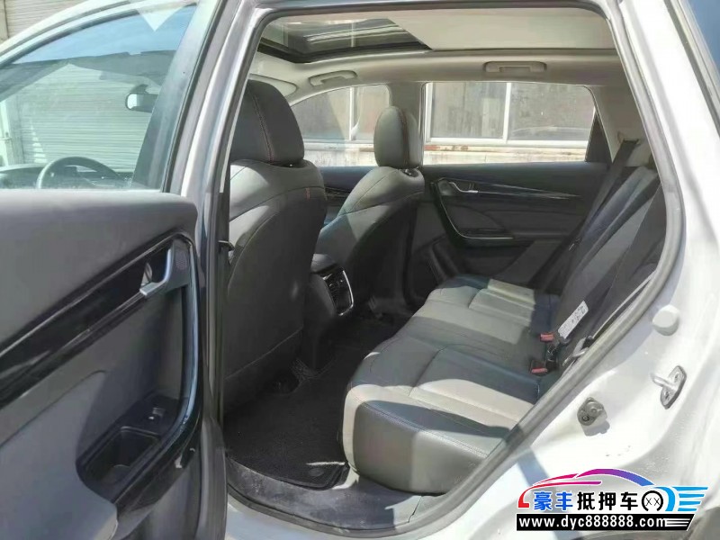 23年东风风神AX7轿车抵押车出售