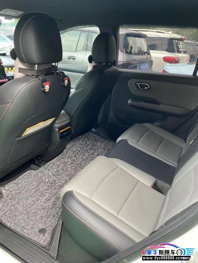 23年埃安Y70轿车抵押车出售