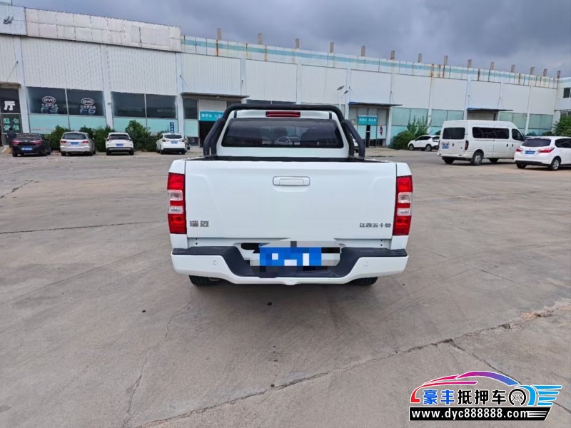 23年五十铃瑞迈轿车抵押车出售