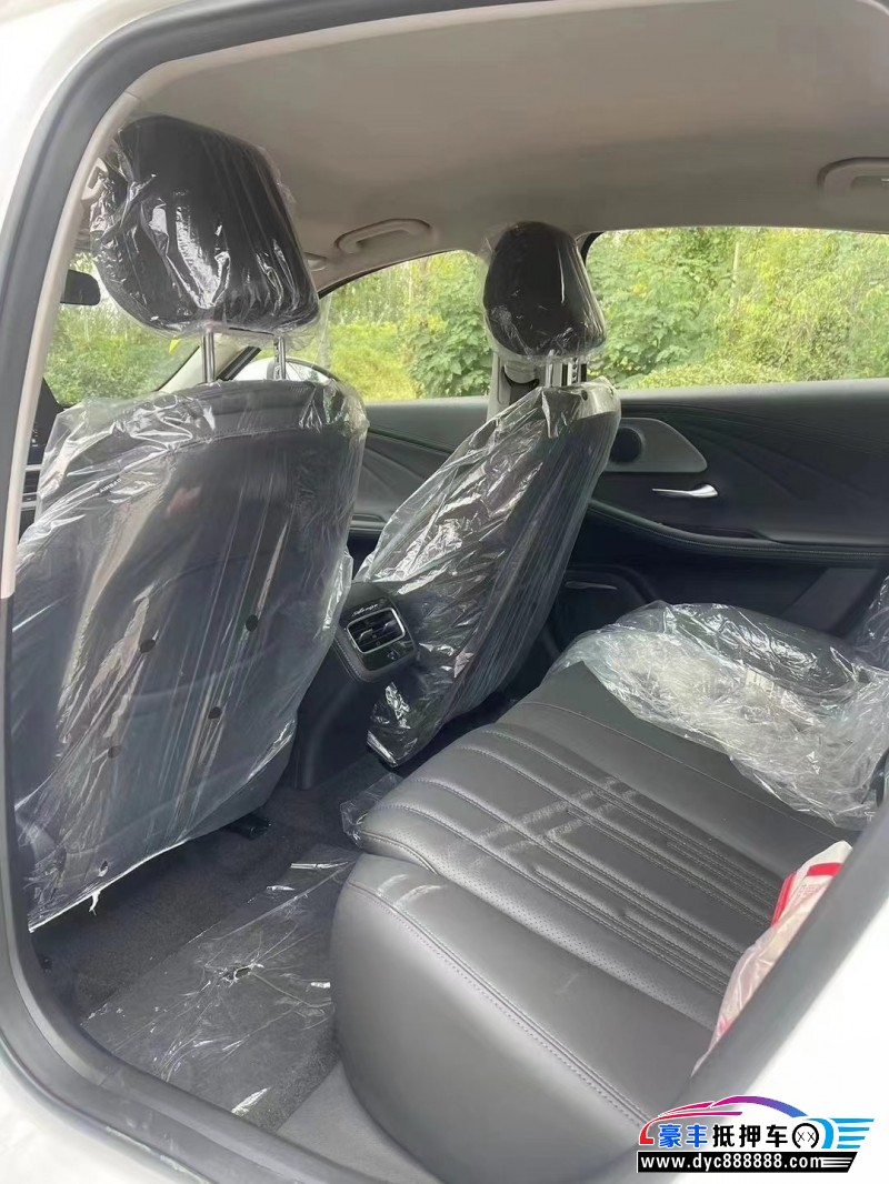 24年奇瑞风云轿车抵押车出售