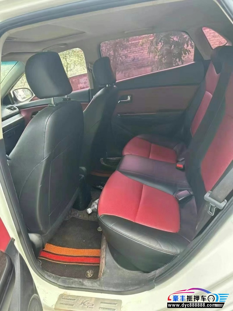 13年起亚K2轿车抵押车出售