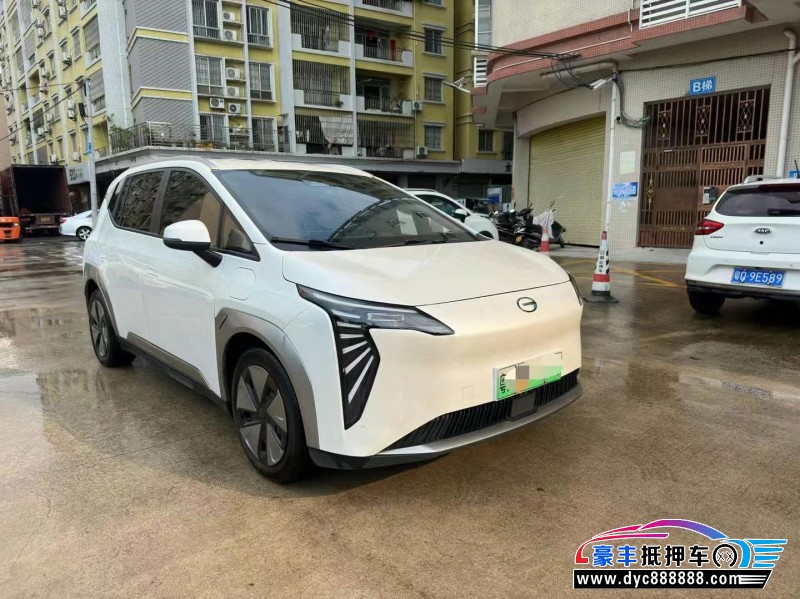 23年埃安Y70轿车抵押车出售